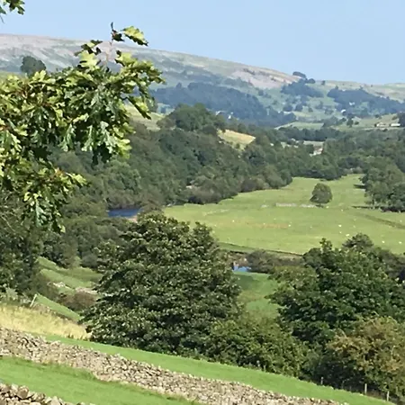 2 Bed In Row Oc-ds059 度假居 Feetham